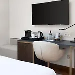 Отель Nh Collection Palacio De Castellanos