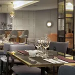 Отель Nh Collection Palacio De Castellanos Саламанка