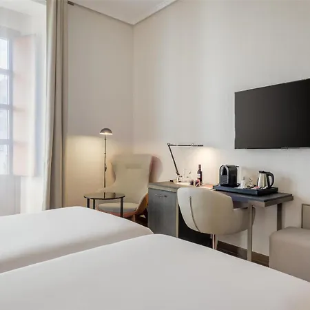 Nh Collection Palacio De Castellanos 호텔 4*