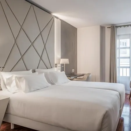 Nh Collection Palacio De Castellanos Готель