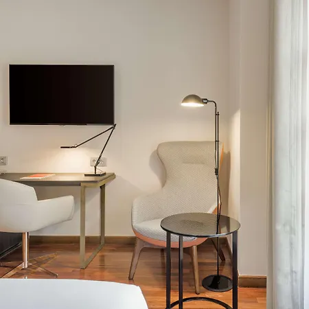 Hotel Nh Collection Palacio De Castellanos