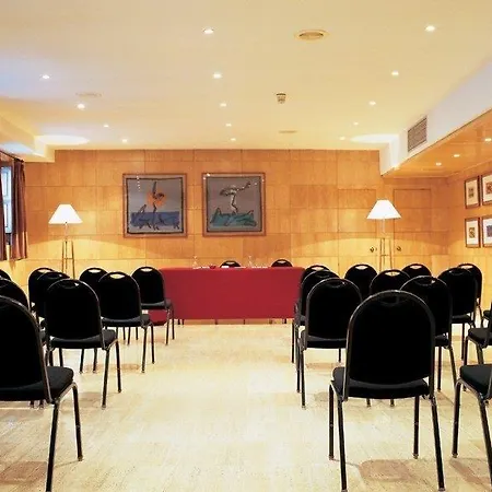 Nh Collection Palacio De Castellanos فندق 4*