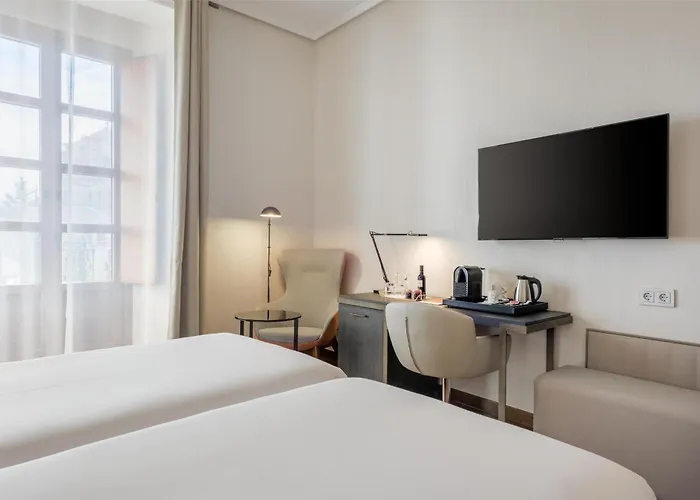 Nh Collection Palacio De Castellanos Готель 4*