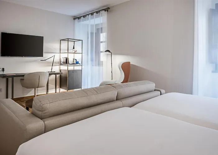 Hotel Nh Collection Palacio De Castellanos