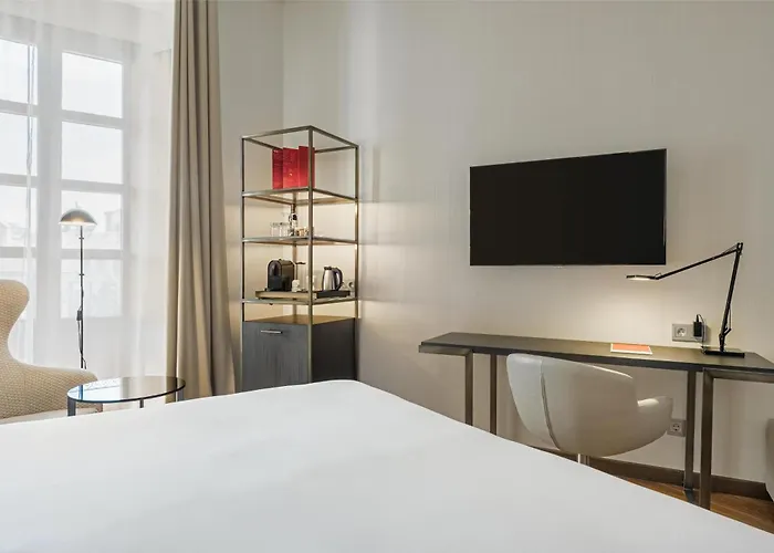 Nh Collection Palacio De Castellanos Hotel