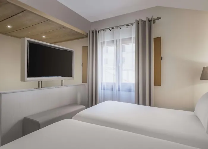 Nh Collection Palacio De Castellanos Готель